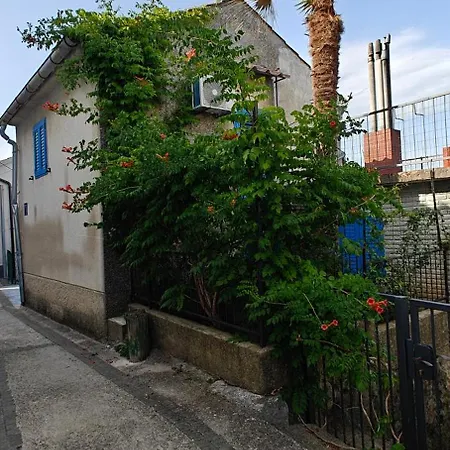 Casa Con Vista A Krk Сasa de vacaciones Dobrinj